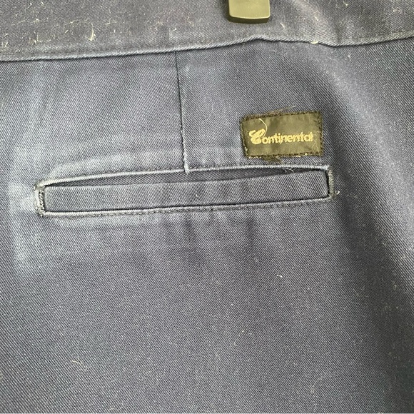 Continental Navy Blue Uniform Shorts, Size 46 - Item 0252 - Picture 5 of 7